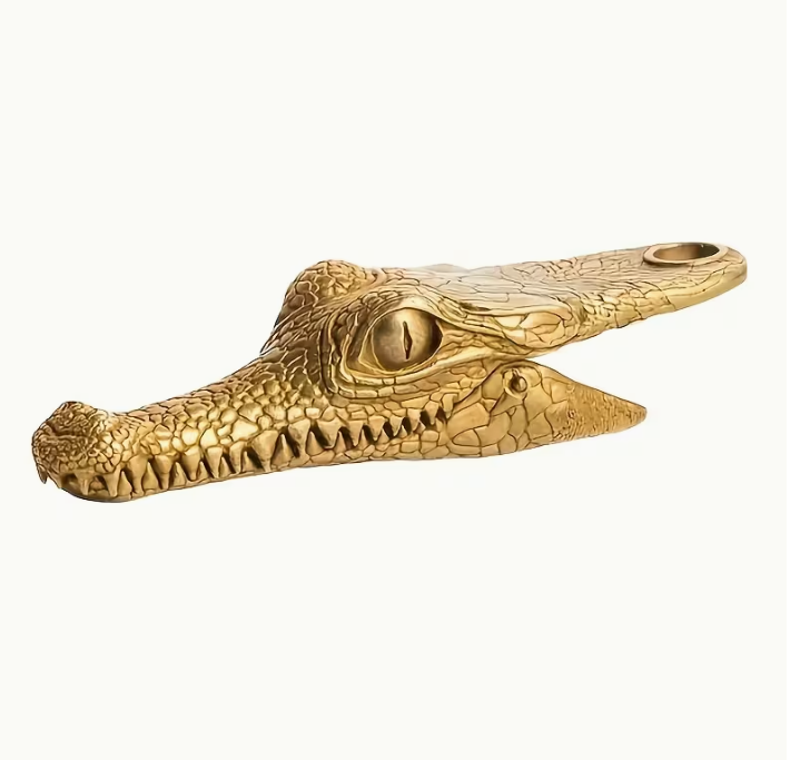 Crocodile clip