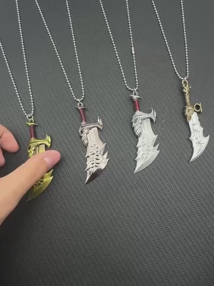 skull sworder necklace